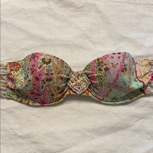 Victoria’s Secret Bikini Top